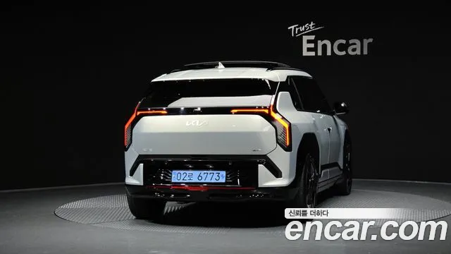 Kia EV3 — Фото автомобиля 4