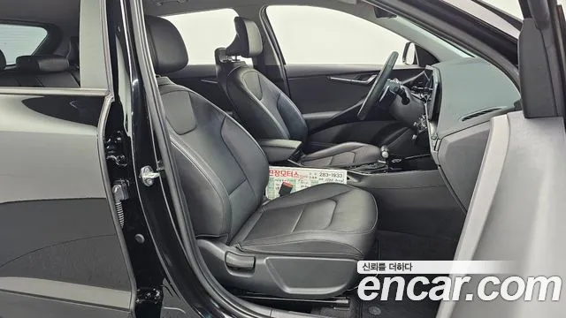 Kia Niro The All New Niro — Фото автомобиля 16