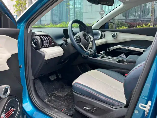 BYD Yuan PLUS — Фото автомобиля 7