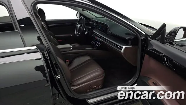 Hyundai Grandeur GN7 — Фото автомобиля 17