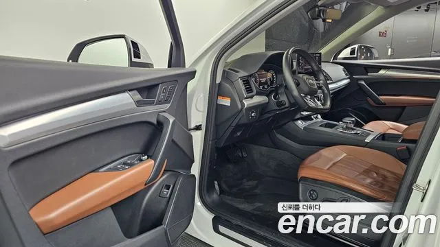 Audi Q5 40 TDI quattro — Фото автомобиля 10