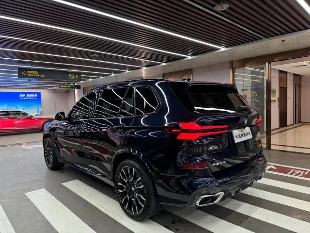 BMW X5 — Фото автомобиля 16