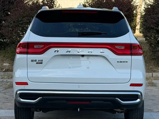 Haval M6 — Фото автомобиля 5