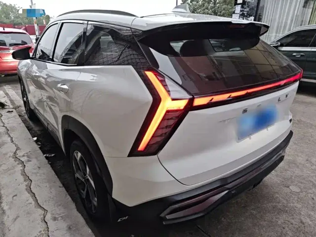 Geely Boyue L — Фото автомобиля 4