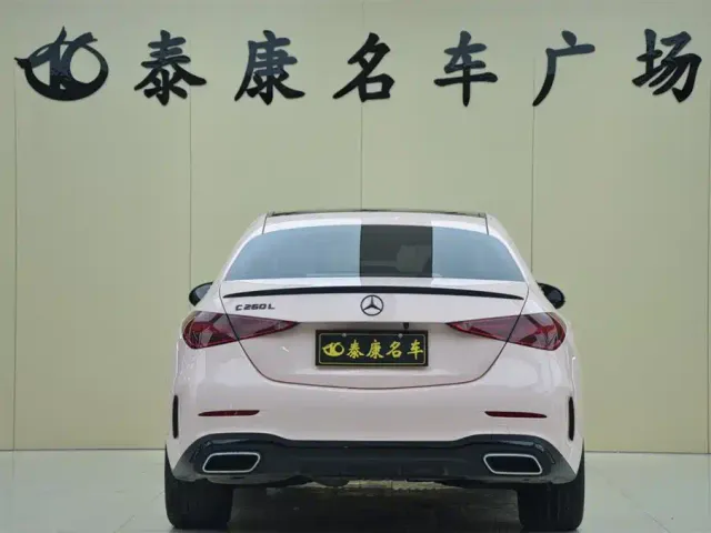 Mercedes-Benz C-Class — Фото автомобиля 3