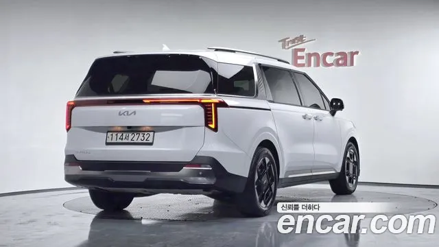 Kia Canival Новый Carnival 4 поколение Дизель 9 мест Noblesse — Фото автомобиля 2