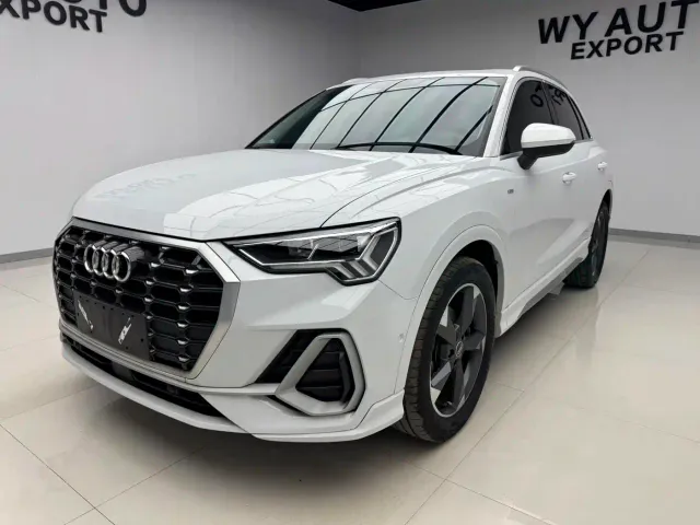 Фотография автомобиля — Audi Q3