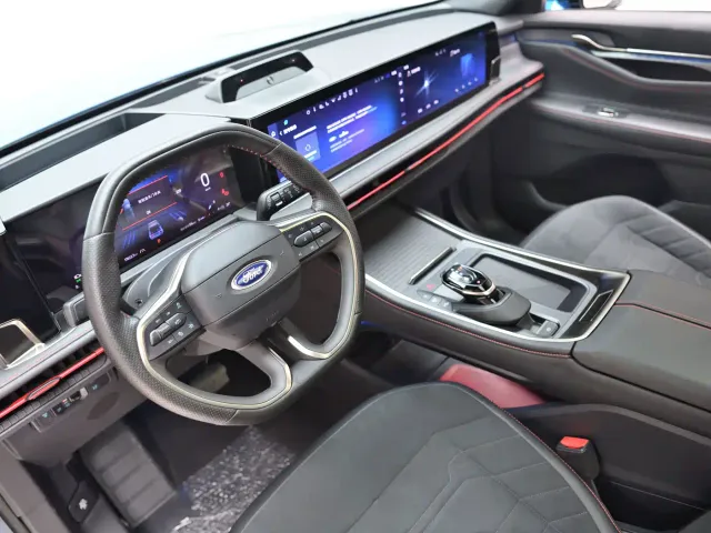 Ford Edge — Фото автомобиля 11