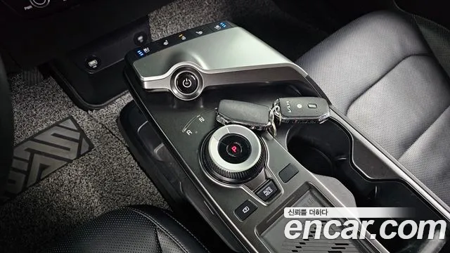 Kia EV6 — Фото автомобиля 12