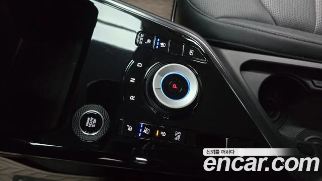 Kia Niro The All New — Фото автомобиля 12