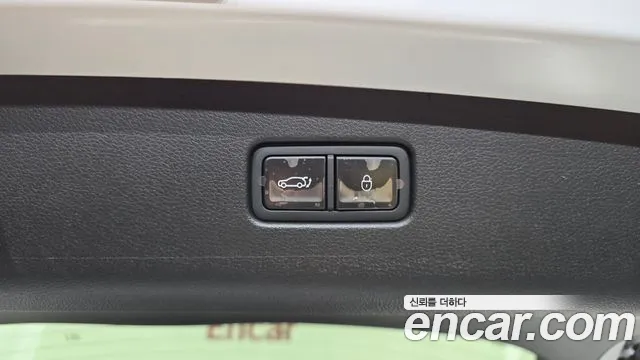 Genesis GV70 2.5T Бензин AWD — Фото автомобиля 30