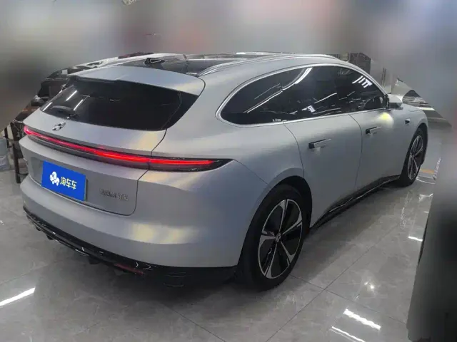 Nio ET5 Touring — Фото автомобиля 3