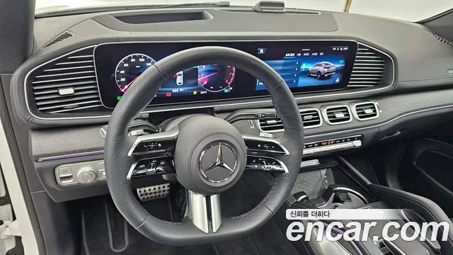 Mercedes-Benz GLE-Class — Фото автомобиля 13