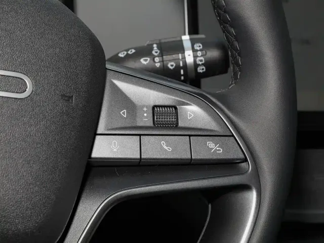BYD Seal 05 DM-i 2025 DM-i 115KM Flagship — Фото автомобиля 6