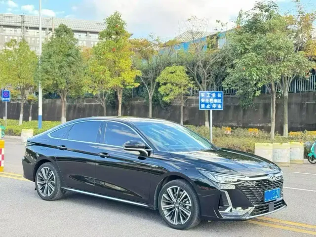 Chery Arrizo 8 — Фото автомобиля 3