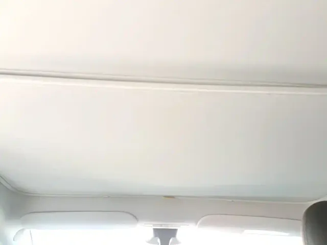 Tesla Model Y — Фото автомобиля 17