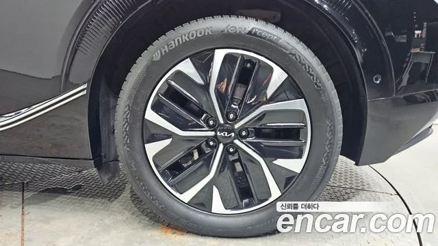 Kia EV6 — Фото автомобиля 6