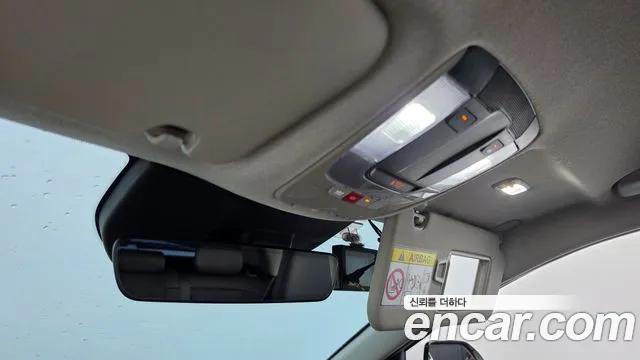 Kia Niro Prestige — Фото автомобиля 14