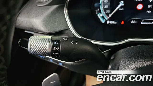Genesis G80 RG3 — Фото автомобиля 30