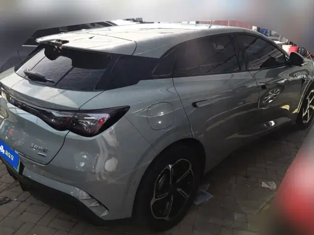BYD Seal 06 GT — Фото автомобиля 3