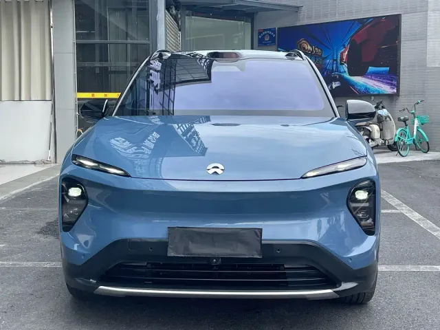 Nio ES7 — Фото автомобиля 3