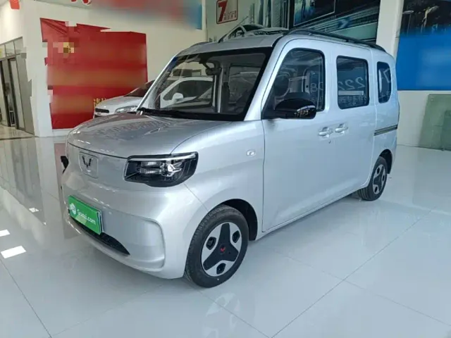 Фотография автомобиля — Wuling Zhiguang NEV