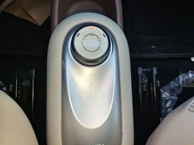Wuling Hongguang Mini EV — Фото автомобиля 13