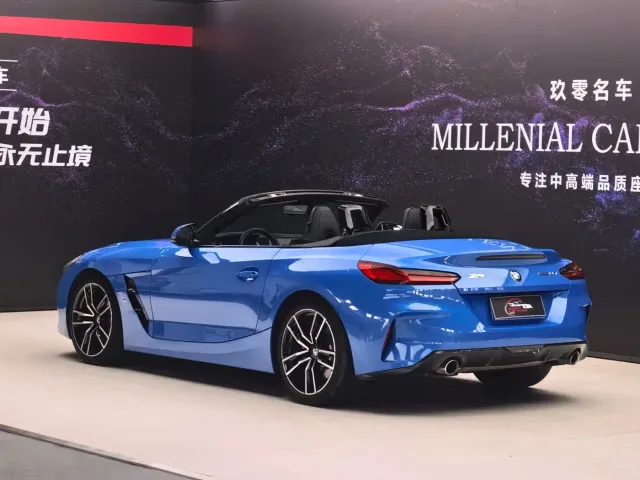 BMW Z4 — Фото автомобиля 4