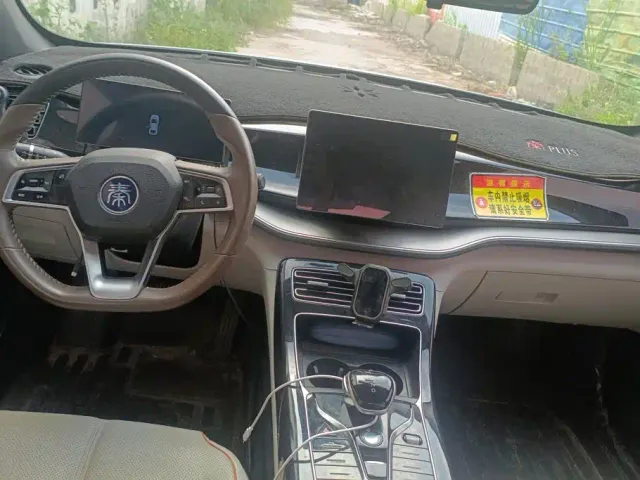 BYD Qin PLUS — Фото автомобиля 12