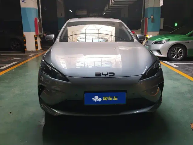 BYD Seal 05 DM-i — Фото автомобиля 2