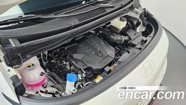 Hyundai Staria — Фото автомобиля 9