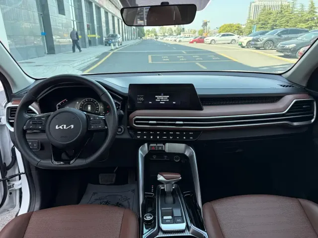 Kia Sportage — Фото автомобиля 7