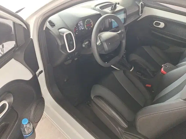 Roewe Clever — Фото автомобиля 15