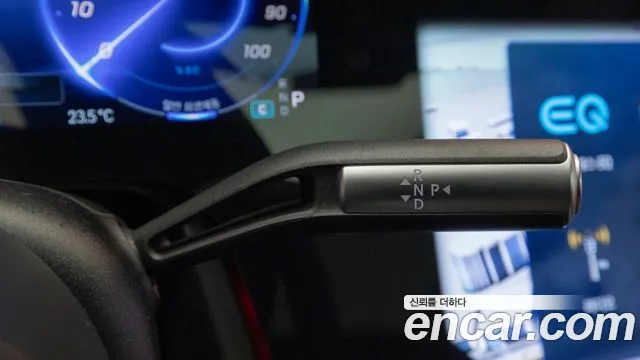 Mercedes-Benz EQS — Фото автомобиля 9