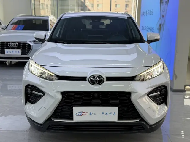 Toyota Wildlander — Фото автомобиля 2