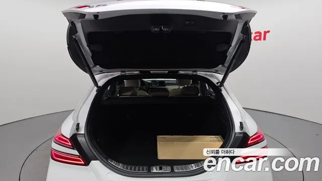 Genesis G70 The New Shooting Brake — Фото автомобиля 15