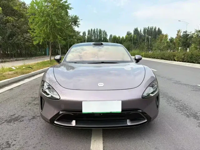 Xiaomi SU7 — Фото автомобиля 2