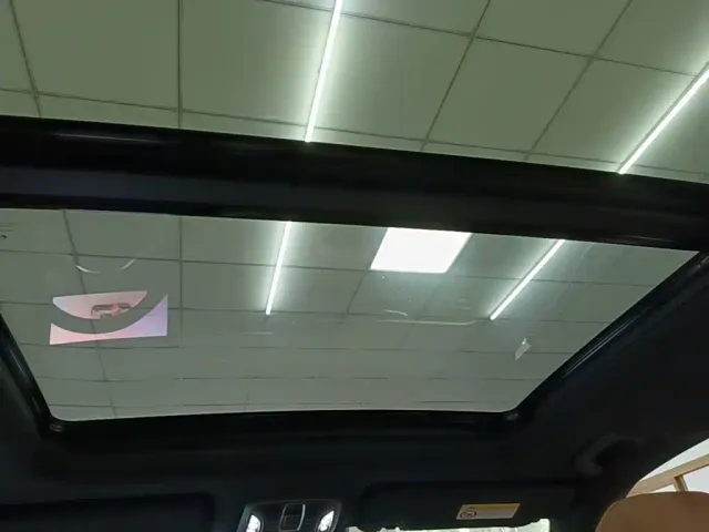 GAC Trumpchi GS8 — Фото автомобиля 17