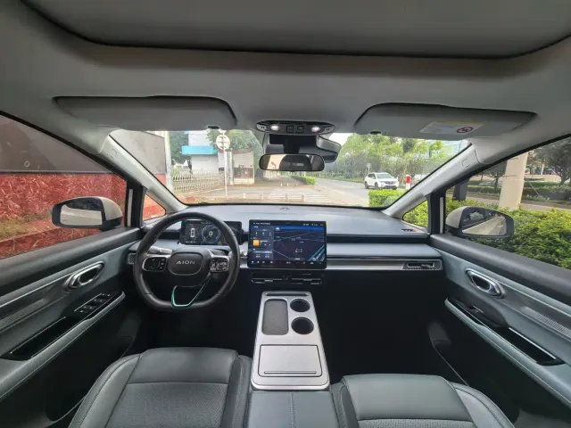 GAC Aion Y — Фото автомобиля 8