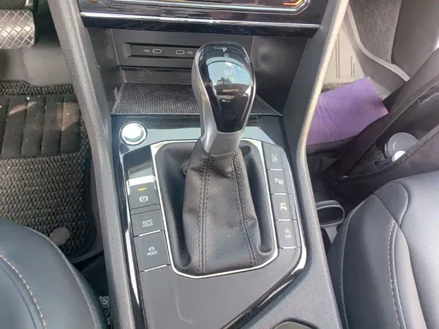 Volkswagen Tharu — Фото автомобиля 13