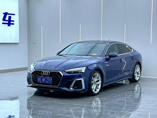Фотография автомобиля — Audi A5