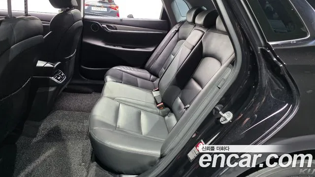 Hyundai Grandeur (New) Hybrid — Фото автомобиля 11