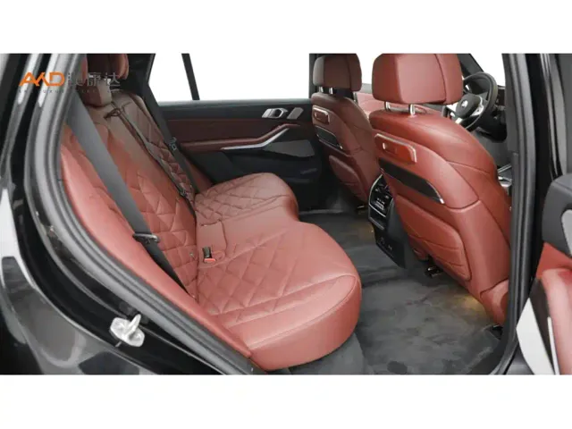 BMW X5 — Фото автомобиля 8
