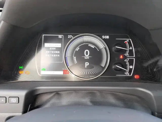 Lexus ES — Фото автомобиля 14