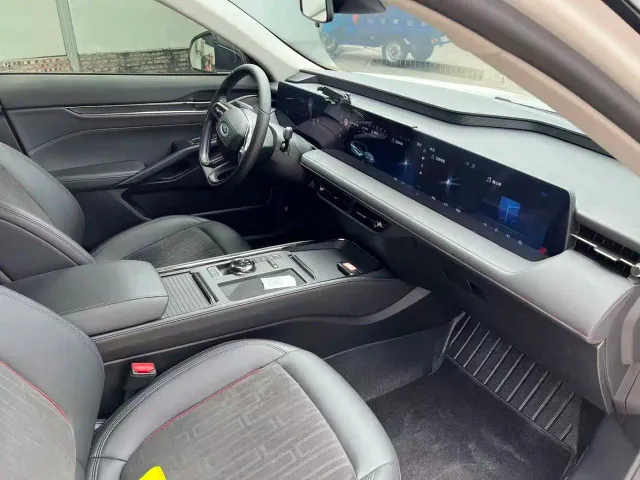 Ford Mondeo — Фото автомобиля 10