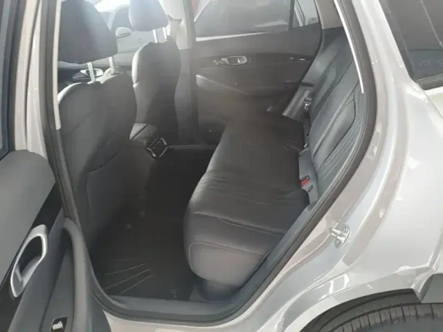 Geely Galaxy E5 — Фото автомобиля 16