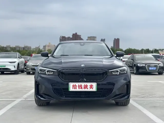 BMW i3 — Фото автомобиля 2