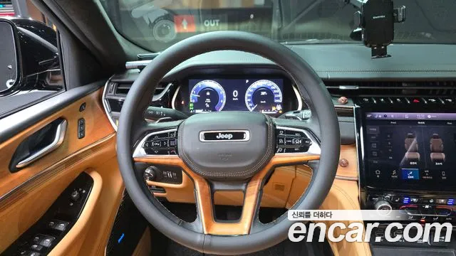 Jeep Cherokee WL — Фото автомобиля 13