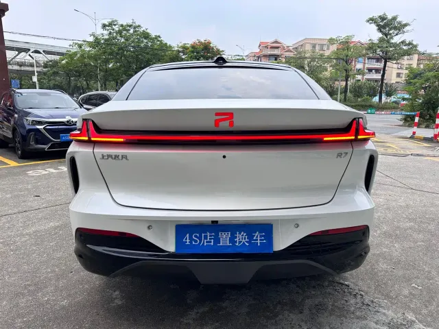 Roewe Feifan R7 2022 Long Range Premium Edition — Фото автомобиля 5