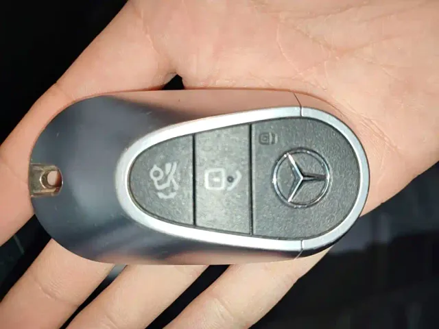 Mercedes-Benz C-Class — Фото автомобиля 8